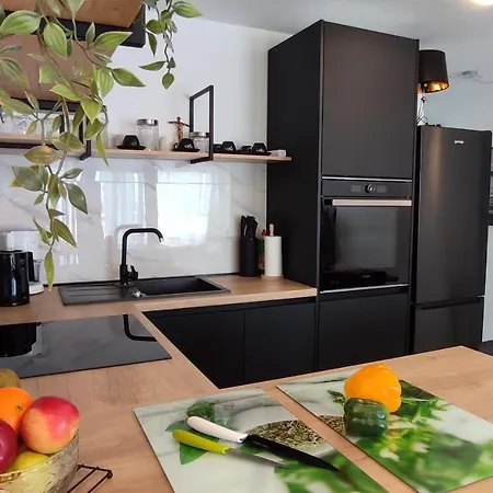 Daire Garden House 2 Supetar